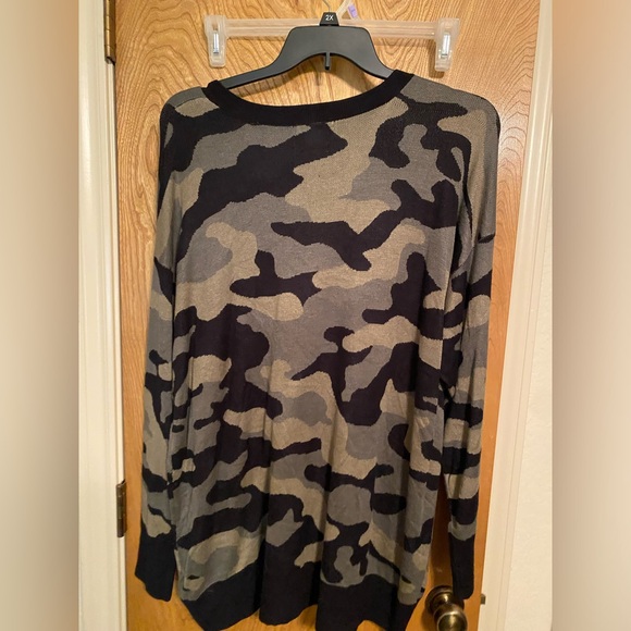 Ladies sweater. Plus size XXL. New with tags. - Picture 5 of 5